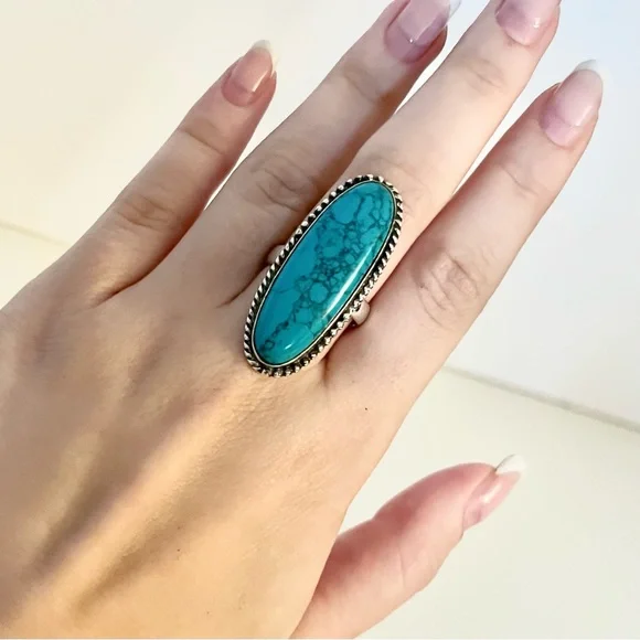 Turquoise Ring Sterling Silver 925 Oval Statement Boho Western Size 8 - Picture 1 of 8